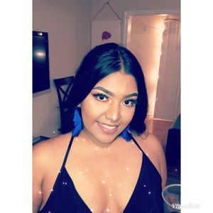 Meet your Posher, Denise